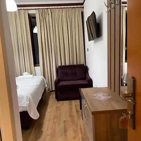 Relax Hotel
