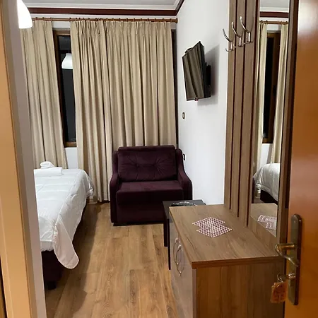 Relax Hotel 3*