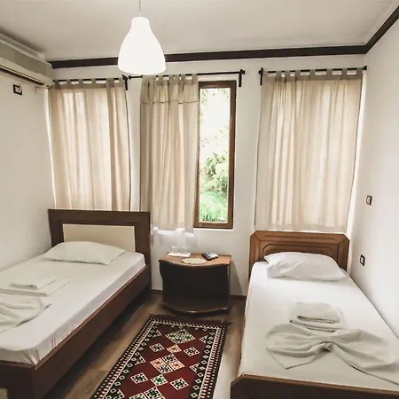 Relax Hotel